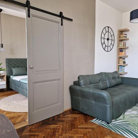 Ferienwohnung Citygem - Just Perfect For Two Pula Exterior foto