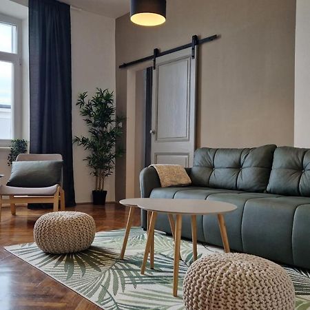 Ferienwohnung Citygem - Just Perfect For Two Pula Exterior foto