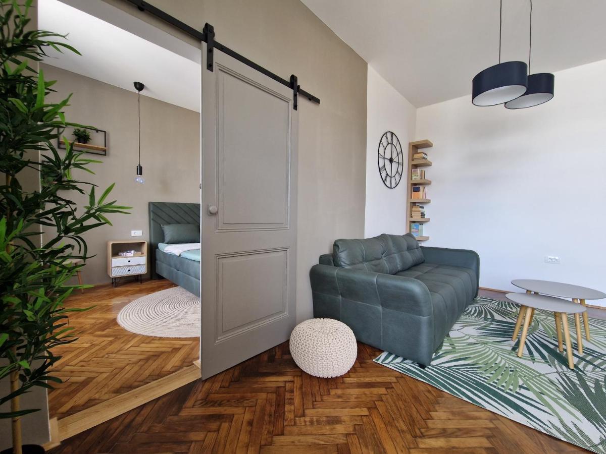 Ferienwohnung Citygem - Just Perfect For Two Pula Exterior foto
