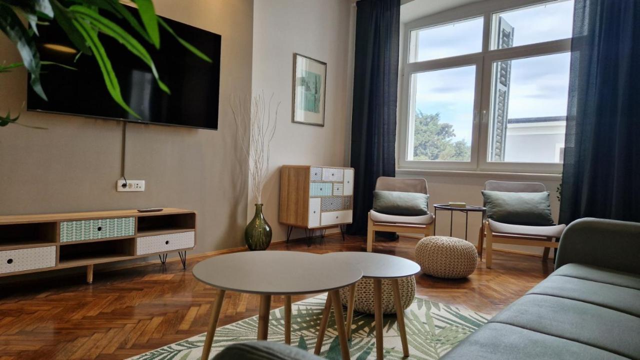 Ferienwohnung Citygem - Just Perfect For Two Pula Exterior foto